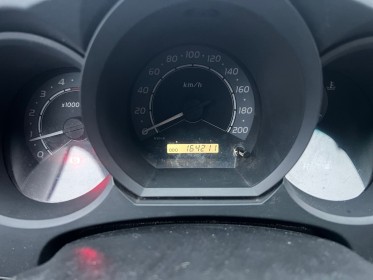 Toyota hilux simple cabine 4x4 144 d-4d occasion simplicicar toulon ouest simplicicar simplicibike france