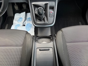 Renault scenic iv dci 110 energy intens gps attelage distribution faite tous le suivi d'entretiens renault garantie 12 mois...