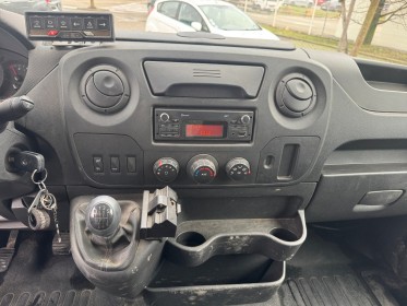 Renault master fourgon gn l2h2 3.3t 2.3 dci 130 e6 confort occasion simplicicar grenoble simplicicar simplicibike france