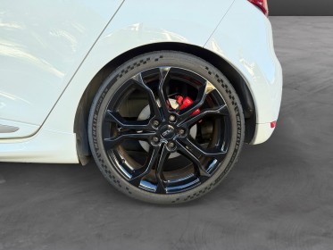 Renault clio iv 1.6 turbo 200 rs edc cup entretien complet. occasion cannes (06) simplicicar simplicibike france