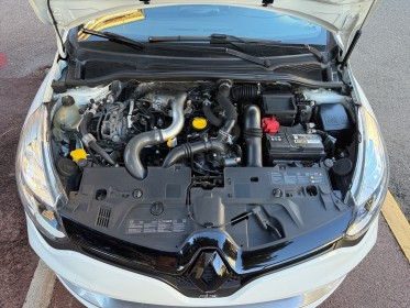 Renault clio iv 1.6 turbo 200 rs edc cup entretien complet. occasion cannes (06) simplicicar simplicibike france