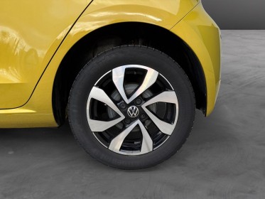 Volkswagen up! 2.0 65 ch bluemotion technology active caméra de recul line assist garantie 12 mois occasion simplicicar...