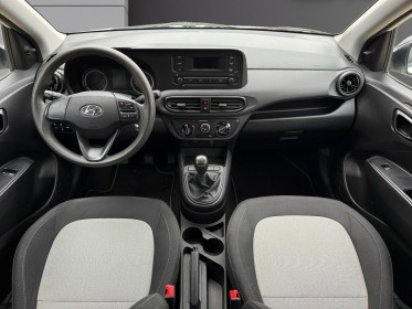 Hyundai i10 1.0 67 eco initia régulateur 1er main entretien complet hyundai garantie 12 mois occasion simplicicar poitiers...