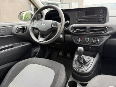 Hyundai i10 1.0 67 eco initia régulateur 1er main entretien complet hyundai garantie 12 mois occasion simplicicar poitiers...