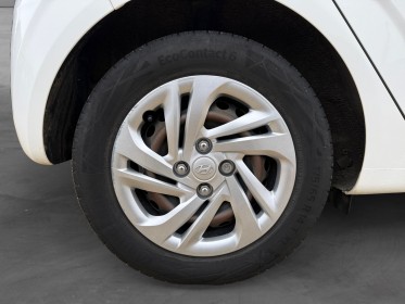 Hyundai i10 1.0 67 eco initia régulateur 1er main entretien complet hyundai garantie 12 mois occasion simplicicar poitiers...