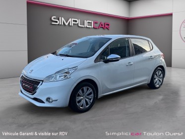 Peugeot 208 style éditions 1.2 essence 82ch distribution faites garantie 12 mois occasion simplicicar toulon ouest...
