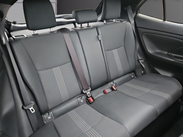 Toyota yaris cross hybride my22 116h awd-i trail  4 roues neige occasion simplicicar velay simplicicar simplicibike france