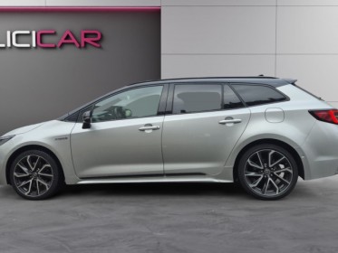 Toyota corolla touring sports hybride my22 184h collection occasion paris 17ème (75)(porte maillot) simplicicar simplicibike...