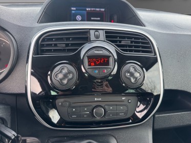 Renault kangoo dci 90 energy intens attelage gps garantie 12 mois occasion simplicicar labarthe simplicicar simplicibike france