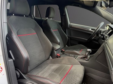 Volkswagen golf 2.0 tsi 245 dsg7 gti performance toit ouvrant sièges chauffants entretiens vw garantie 12 mois occasion...