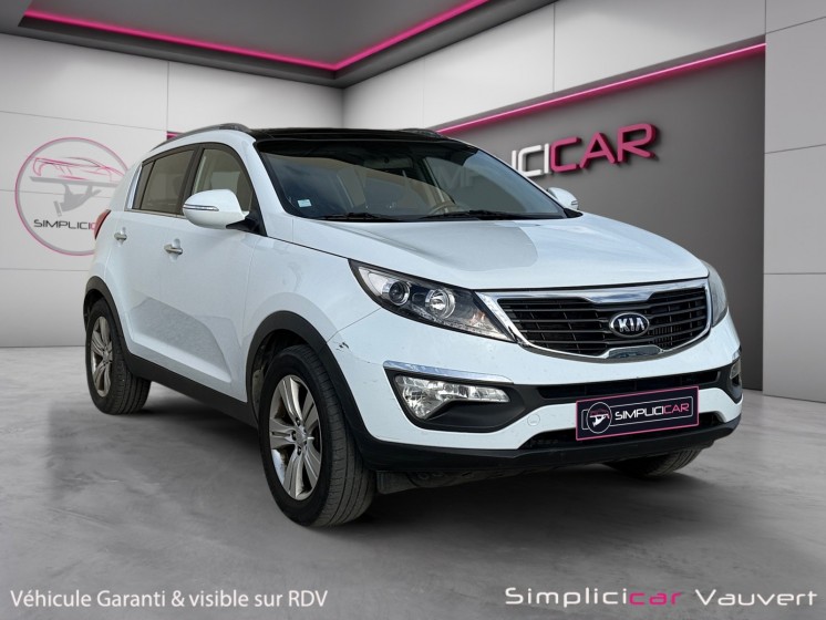Kia sportage 1.7 crdi 115 isg 2wd premium double toit ouvrant camera de recul garantie 12 mois occasion simplicicar lunel...