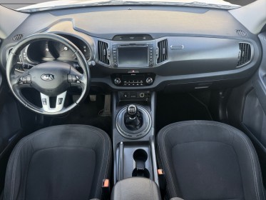 Kia sportage 1.7 crdi 115 isg 2wd premium double toit ouvrant camera de recul garantie 12 mois occasion simplicicar lunel...