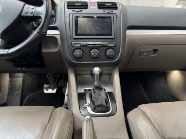 Volkswagen golf r32 3.2 v6 250 4motion dsg suivi volkswagen sièges cuir électriques chauffants carplay pioneer garantie...