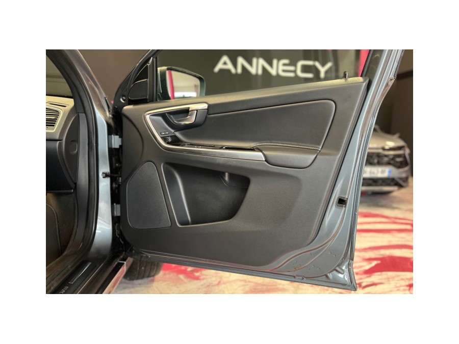 VOLVO d'occasion XC60 D3 150 INITIATE EDITION GEARTRONIC de 2017