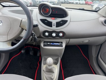 Renault twingo ii 1.2 16v 75 eco2 dynamiquepremiere main occasion avignon (84) simplicicar simplicibike france