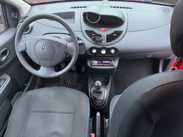 Renault twingo ii 1.2 lev 16v 75 eco2 zen courroie de distribution faite occasion simplicicar lille  simplicicar simplicibike...