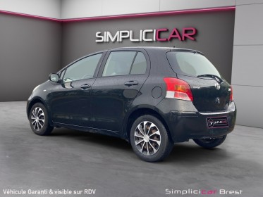Toyota yaris 100 vvt-i stop  start - garantie 12 mois occasion simplicicar brest simplicicar simplicibike france