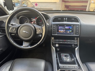Jaguar xe xe 2.0 d - 180 ch bva prestige bien entretenu caméra de recul très bon état garantie 12 mois occasion...