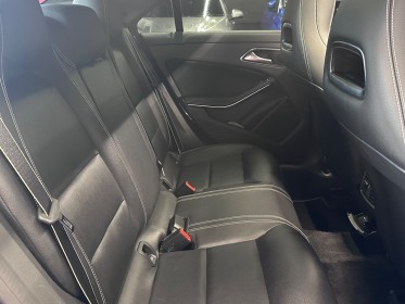 Mercedes classe cla 200 7g-dct starlight edition toit ouvrant carplay entretien complet garantie 12 mois occasion simplicicar...