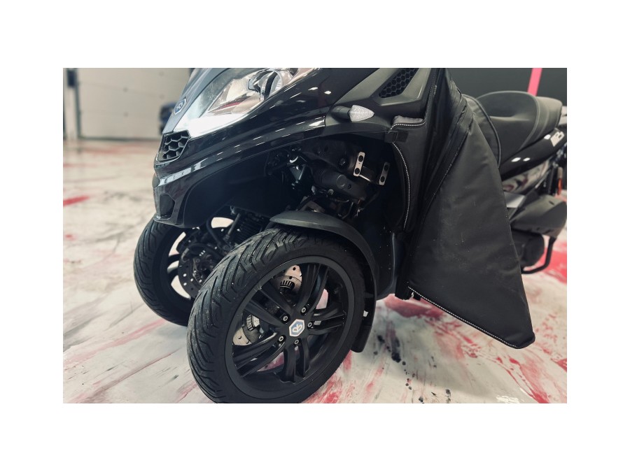 PIAGGIO d'occasion MP3 300HP piaggio de 2022 Annecy (74)﻿