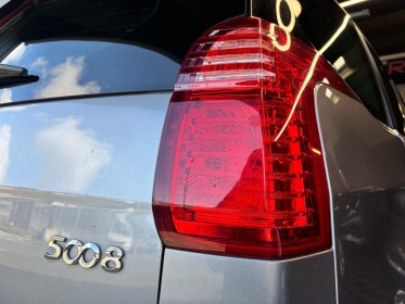 Peugeot 5008 1.6 bluehdi 120ch ss eat6 allure 7 places garantie 12 mois occasion simplicicar villebon-sur-yvette simplicicar...