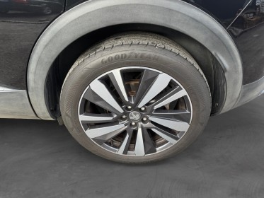 Peugeot 3008 business luehdi 130ch ss eat8 allure business suivi constructeur avec hayon et attelage  amovible occasion...