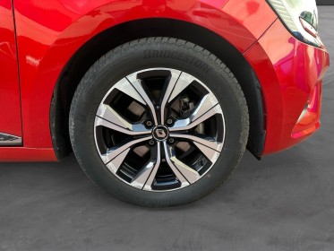 Renault clio v e-tech 140 limited carplay entretient complet renault garantie 12 mois occasion simplicicar le raincy...