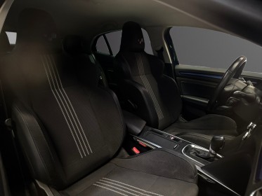 Renault megane iv berline tce 130 energy edc occasion simplicicar saint-jean simplicicar simplicibike france