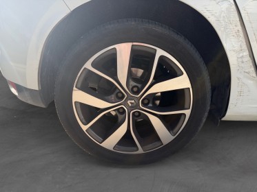 Renault megane iv berline dci 165 energy edc intens garantie 12 mois occasion montpellier (34) simplicicar simplicibike france