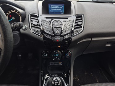 Ford fiesta 1.5 tdci 75 ss titanium - première main - faible kilométrage - garantie 12 mois occasion simplicicar arras ...
