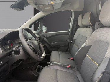 Renault kangoo 1.5 bluedci - excellent état - garantie renault occasion simplicicar salon de provence simplicicar...