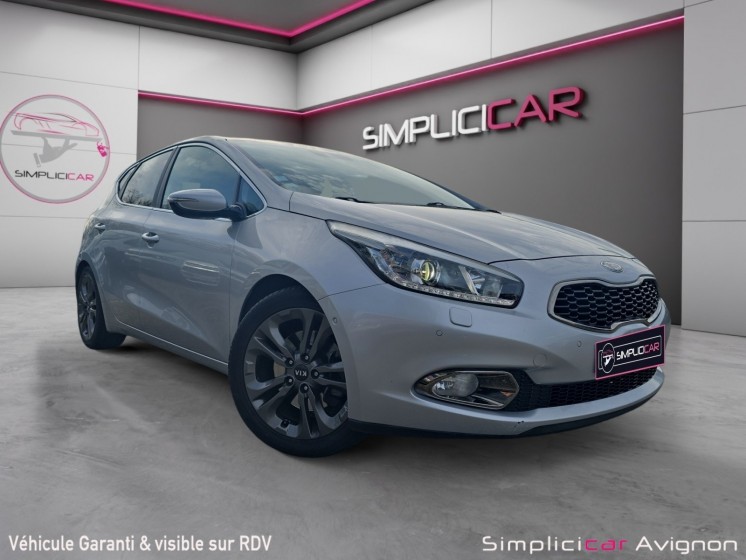 Kia cee'd 1.6 crdi 128 ch premium  distri chaine - entretien a jour occasion avignon (84) simplicicar simplicibike france