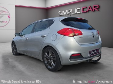 Kia cee'd 1.6 crdi 128 ch premium  distri chaine - entretien a jour occasion avignon (84) simplicicar simplicibike france