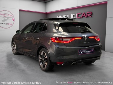 Renault megane iv berline garantie 12 mois dci 115  distribution changÉ carplay toit ouvrant affichage tete haute feux......