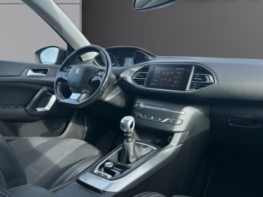 Peugeot 308 1.6 bluehdi 120ch ss bvm6 allure garantie 12 mois occasion simplicicar evreux simplicicar simplicibike france