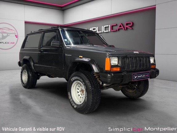 Jeep cherokee 88 ch td xj 2.1 vidange boite et pont a jour pneu neuf occasion montpellier (34) simplicicar simplicibike france