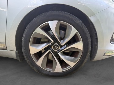 Citroen ds5 hdi 160 sport chic entretien complet sièges chauffants garantie 12 mois occasion simplicicar poitiers...