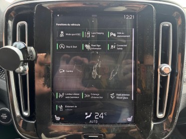 Volvo xc40 d3 awd adblue 150 ch geartronic 8 r-design occasion montreuil (porte de vincennes)(75) simplicicar simplicibike...