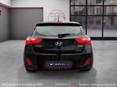 Hyundai i30 sw 1.6 crdi 110 blue drive intuitive / climatisation / radars arriÈres / bluetooth / factures / garantie 12 mois...
