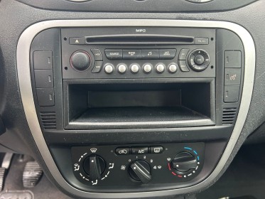 Citroen c3 1.4 hdi airdream pack clim - distribution neuve occasion simplicicar lagny  simplicicar simplicibike france