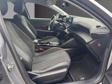 Peugeot 208 electrique 50 kwh 136ch roadtrip suivi constructeur occasion simplicicar lille  simplicicar simplicibike france