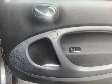 Smart fortwo coupe 0.9 90 ch ss ba6 brabus style occasion paris 15ème (75) simplicicar simplicibike france