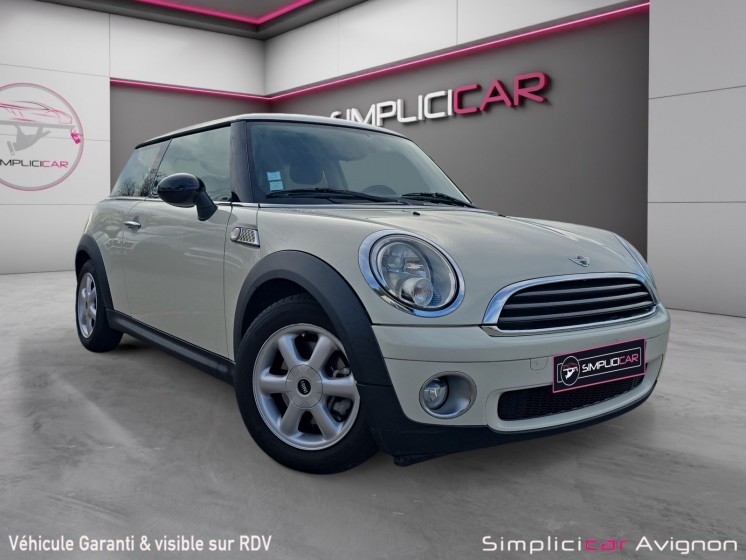 Mini hatch r56 1.4i - 95 one entretien a jour occasion avignon (84) simplicicar simplicibike france