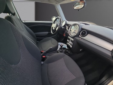 Mini hatch r56 1.4i - 95 one entretien a jour occasion avignon (84) simplicicar simplicibike france