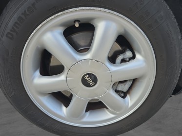 Mini hatch r56 1.4i - 95 one entretien a jour occasion avignon (84) simplicicar simplicibike france