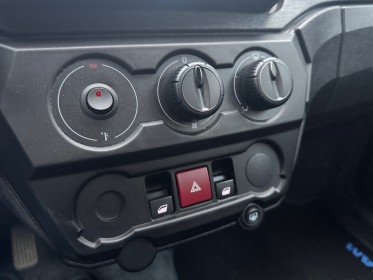 Aixam e-city aixam e-city garantie 12 mois occasion simplicicar vienne simplicicar simplicibike france