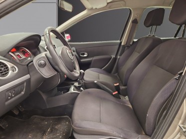 Renault clio iii estate 1.2 16v 75 eco2 authentique occasion simplicicar amiens  simplicicar simplicibike france