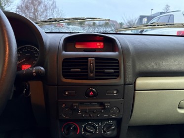 Renault clio 1.4i 16v 100 cv boîte automatique garantie 12 mois occasion simplicicar caen  simplicicar simplicibike france