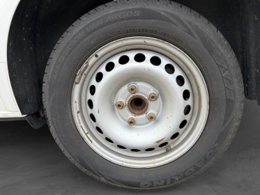 Volkswagen transporter 6.1 van itre l1h1 2.0 tdi 110 bvm5 business line garantie 12 mois occasion simplicicar beaune...