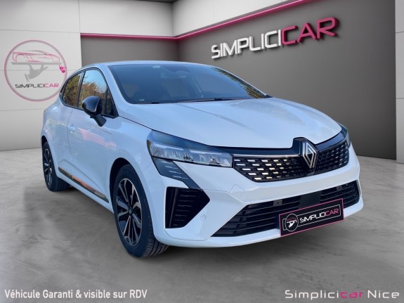 Renault clio v nouvelle e-tech full hybrid 145 techno occasion  simplicicar nice - pfvauto simplicicar simplicibike france